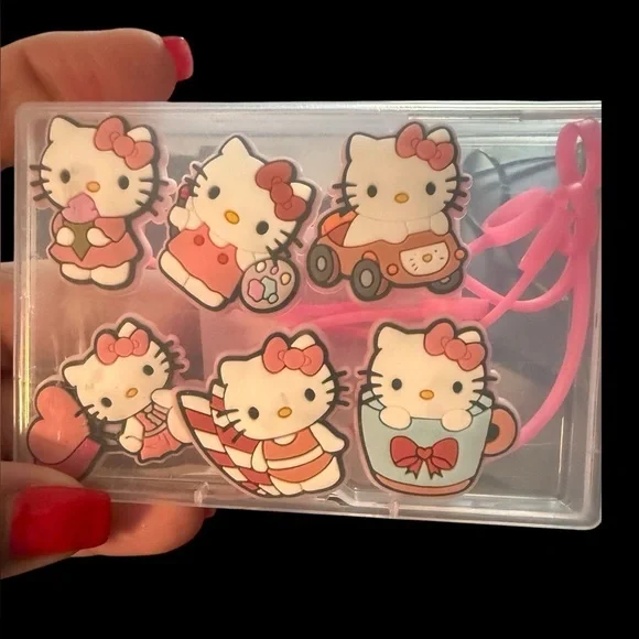 *NEW* Hello Kitty straw cover caps. - Picture 2 of 4